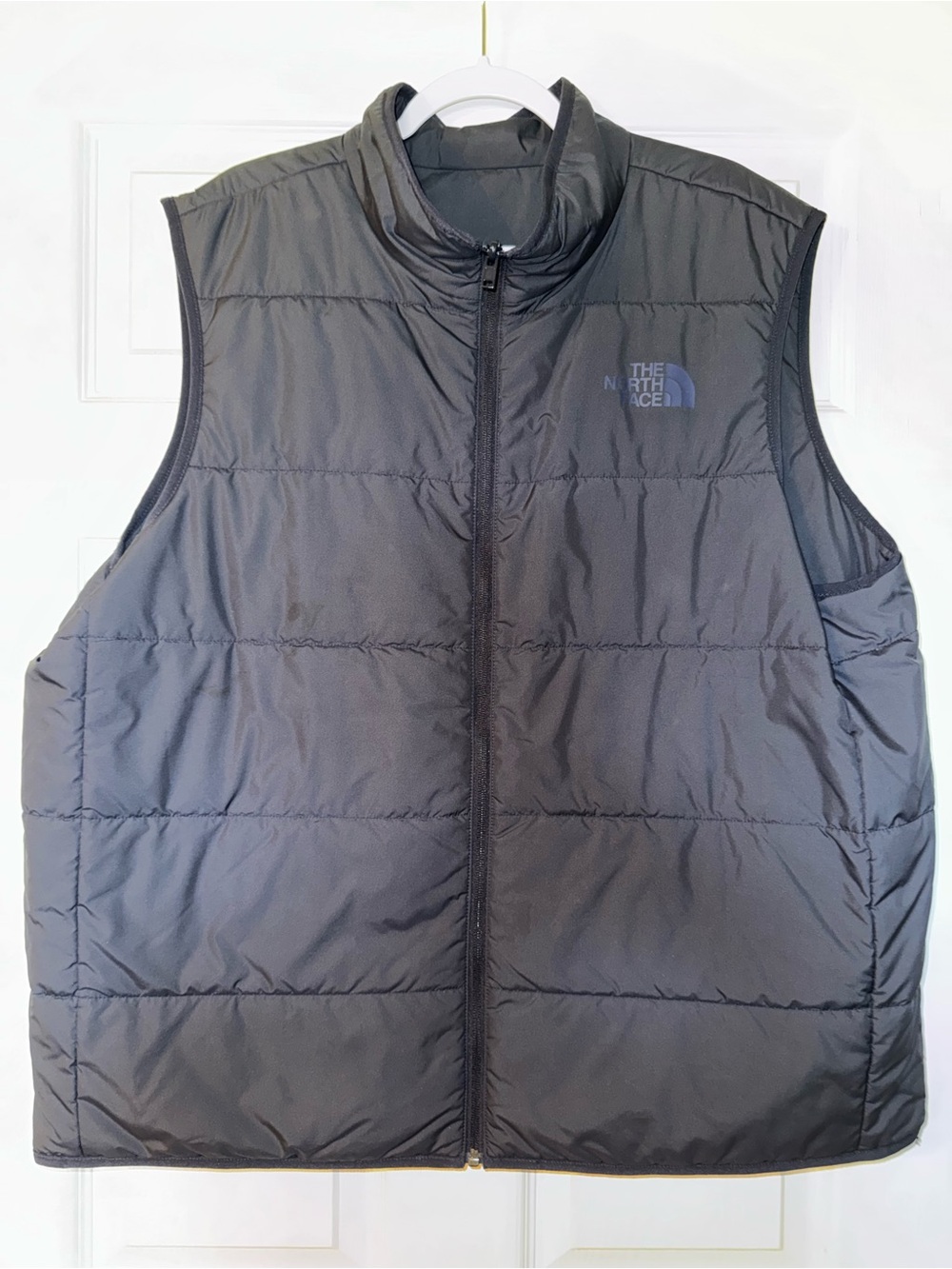 The North Face Men's Black Quilted Insulated Vest
